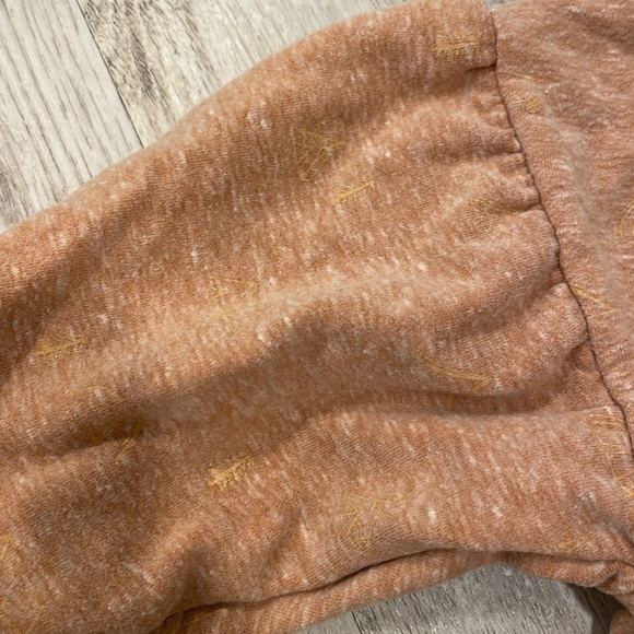 Orange Ettie H outfit - Picture 3 of 5